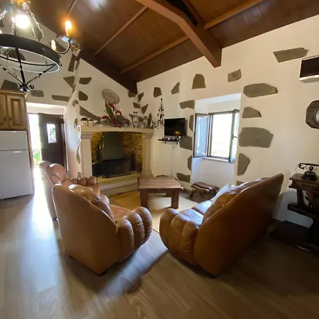 منتزه العطل Ama Village - آبرانتس