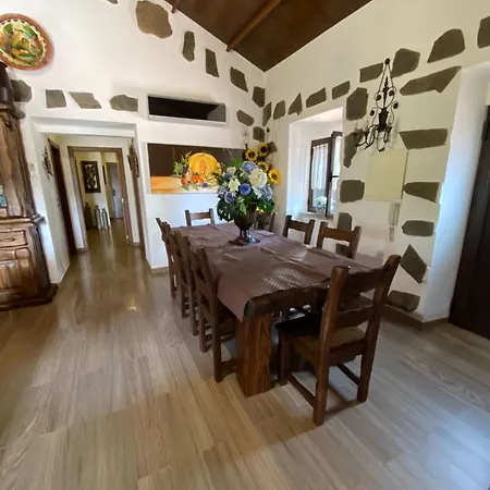 منتزه العطل Ama Village - *